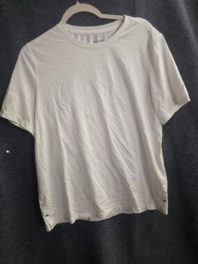 RHONE White Short Sleeve Crew Performance Tee